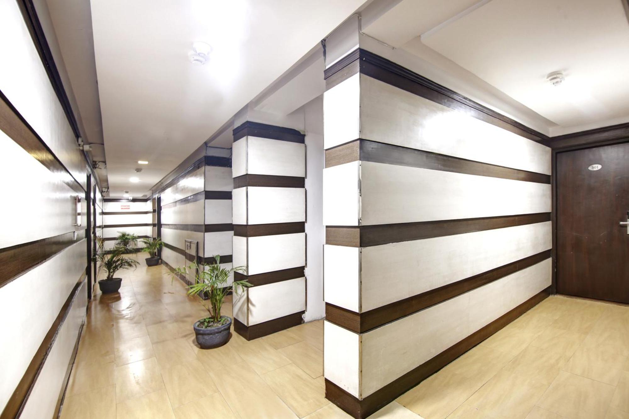 Hotel Bb Palace Дели Экстерьер фото